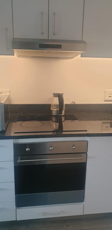 To Let 2 Bedroom Property for Rent in Zonnebloem Western Cape
